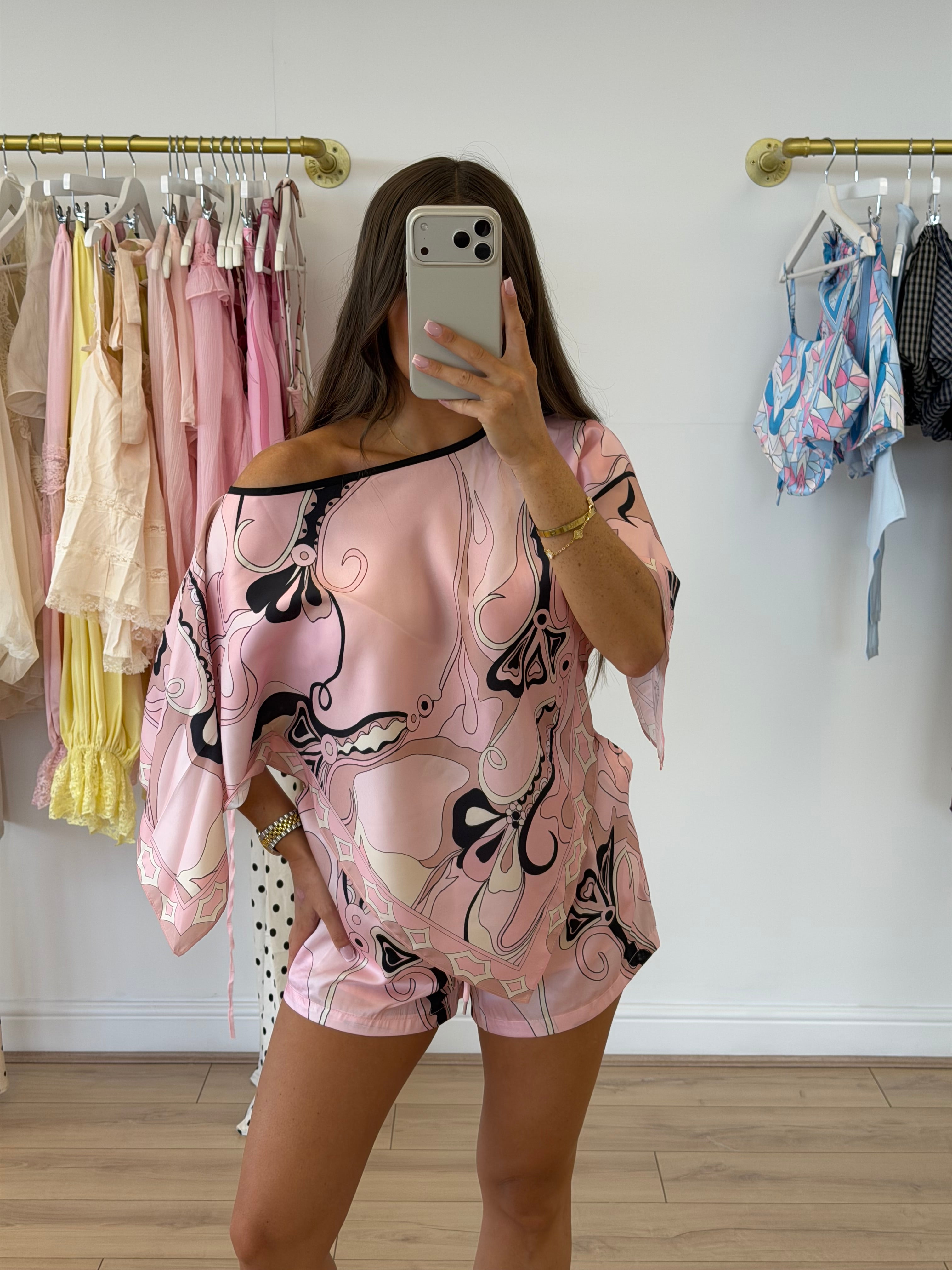 PIA Printed Cape Top & Shorts Co-Ord In Pink