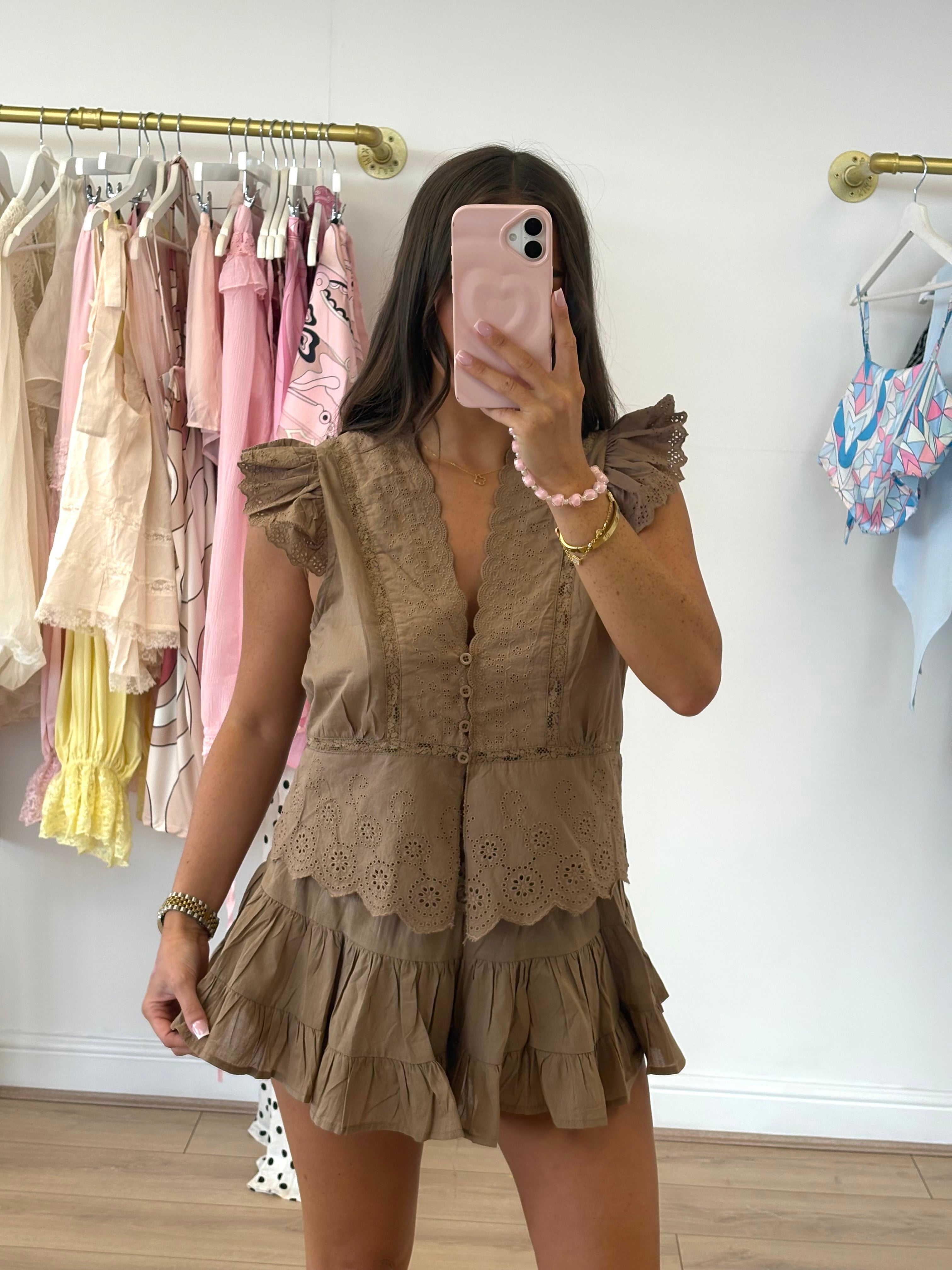 HARLOW Embroided Lace Top & Skort Co-Ord In Latte