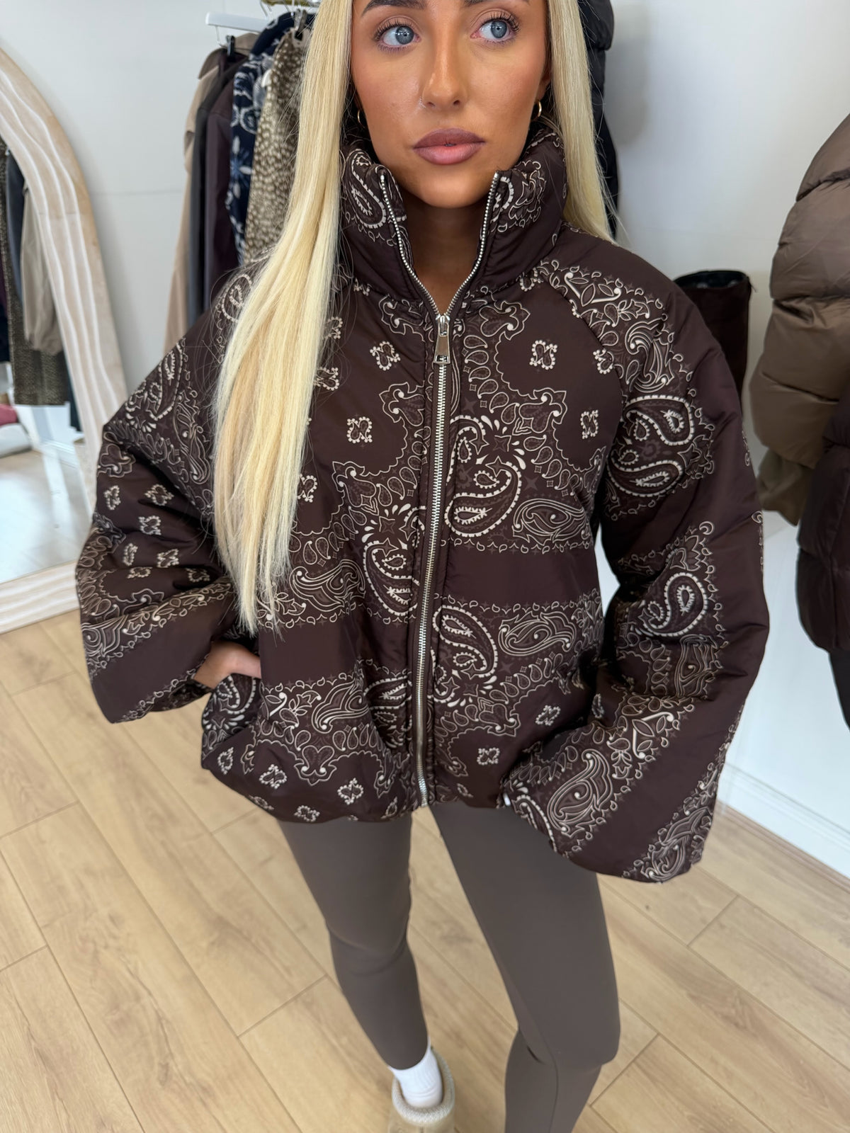 INDIE Paisley Puffer Oversized Jacket In Chocolate