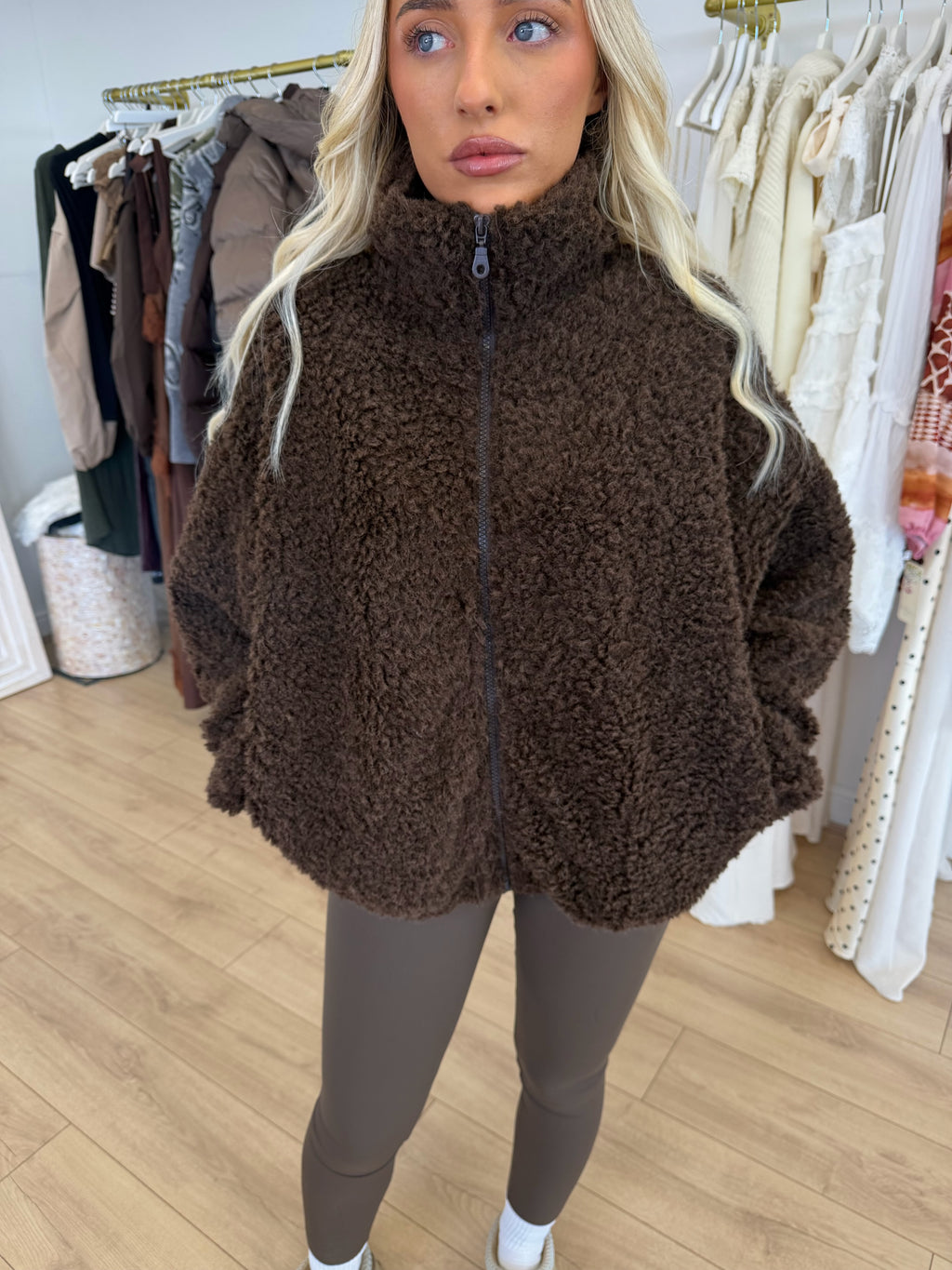 HATTIE Borg Shearling Full Zip Jacket In Chocolate