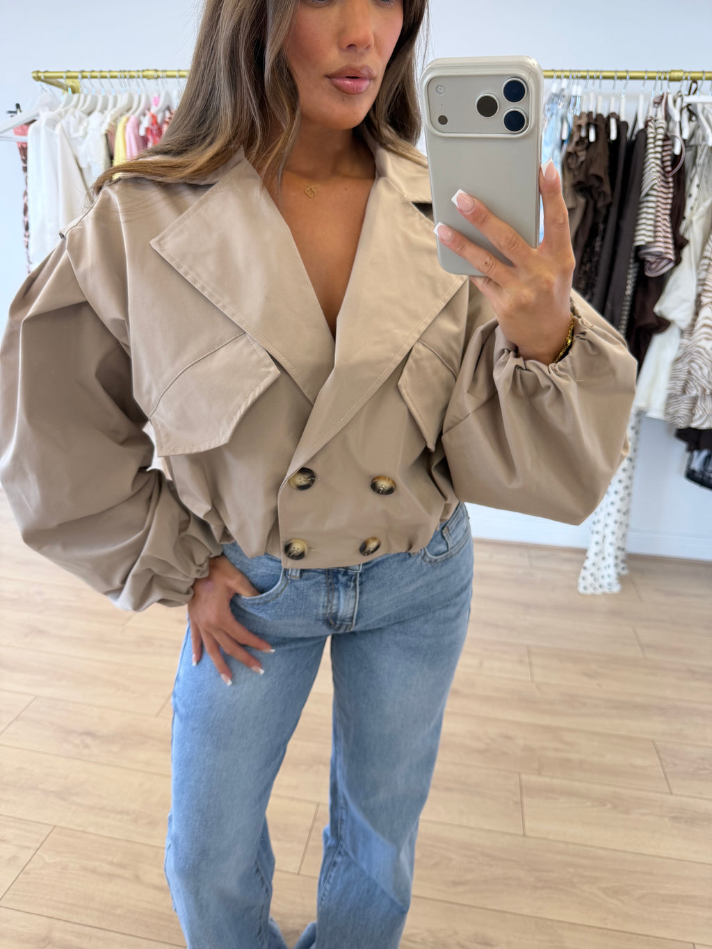 FRANKIE Cropped Button Up Long Sleeve Trench Jacket In Beige