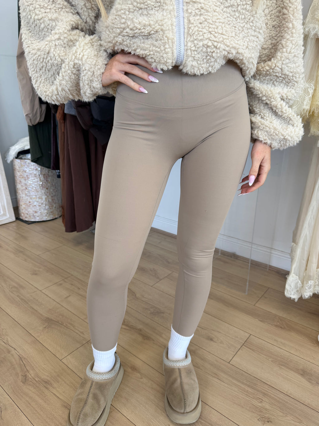 DARCY High Waisted Leggings In Taupe