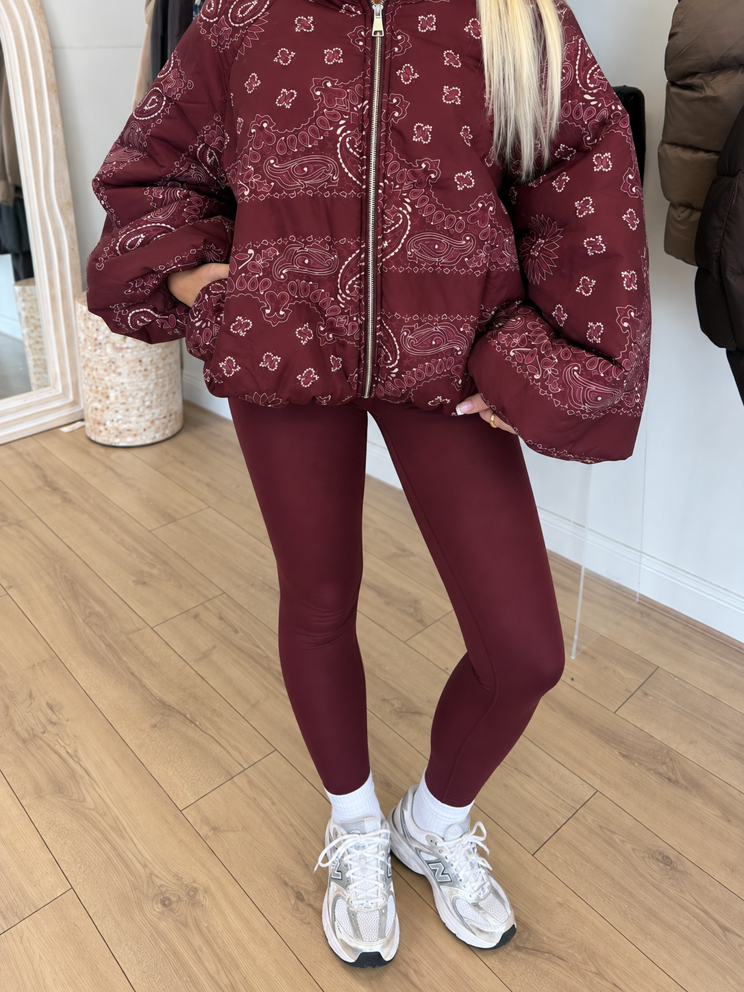 DARCY High Waisted Leggings In Burgundy