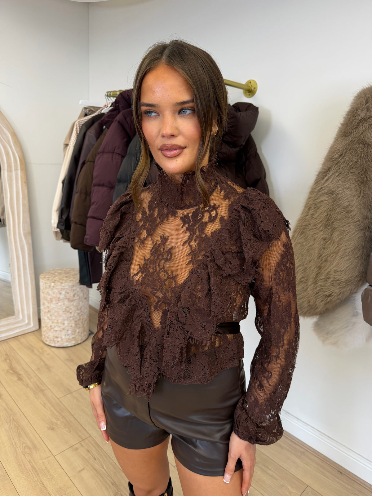 GIGI Long Sleeved Lace Ruffle Bow Tie Top In Chocolate