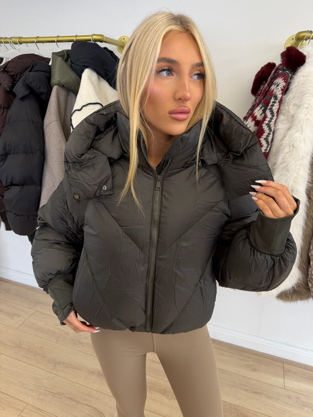 NAOMI Oversized Long Sleeved Puffer Jacket In Khaki